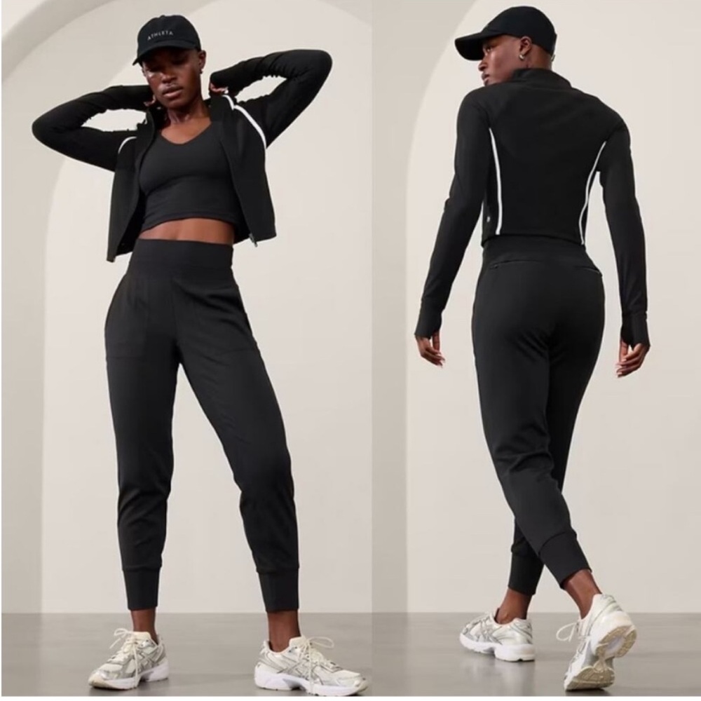 Athleta Black Venice High Rise Black Joggers size Medium
